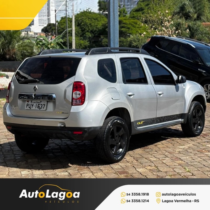 DUSTER 1.6 OUTDOOR 4X2 16V FLEX 4P MANUAL - 2015 - LAGOA VERMELHA