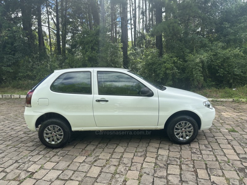PALIO 1.0 MPI FIRE ECONOMY 8V FLEX 2P MANUAL - 2014 - NOVA PRATA