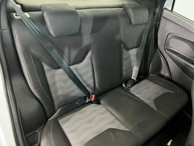 KA 1.5 SEL 16V FLEX 4P MANUAL - 2015 - FARROUPILHA