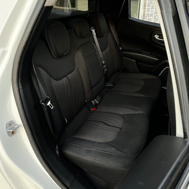 TORO 2.4 16V VOLCANO AT9 4X2 FLEX 4P AUTOMÁTICO - 2019 - VACARIA