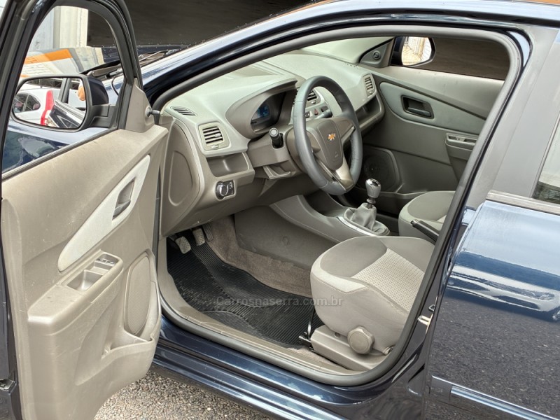 COBALT 1.4 MPFI LT 8V FLEX 4P MANUAL - 2012 - VENâNCIO AIRES