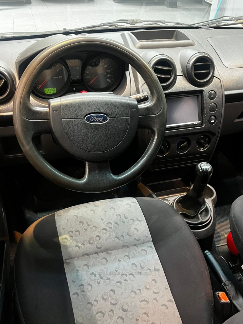FIESTA 1.0 MPI CLASS 8V FLEX 4P MANUAL - 2008 - CAXIAS DO SUL