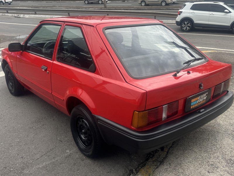 ESCORT 1.0 HOBBY 8V GASOLINA 2P MANUAL - 1995 - CAXIAS DO SUL