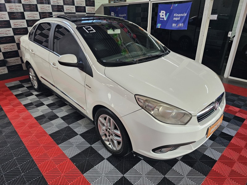 grand siena 1.6 mpi essence 16v flex 4p automatizado 2013 caxias do sul