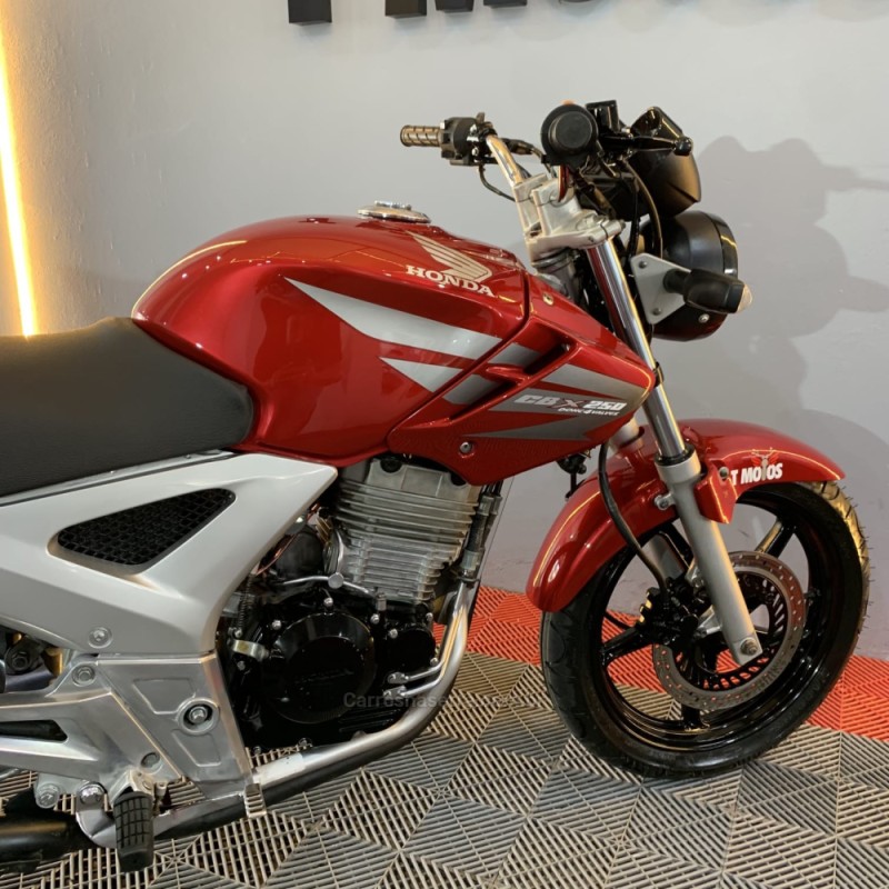 CBX 250 TWISTER  - 2008 - PORTãO