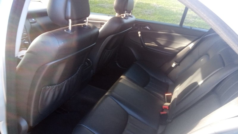 C 180 K 1.8 CLASSIC KOMPRESSOR 16V 143 CV GASOLINA 4P AUTOMÁTICO - 2005 - FARROUPILHA