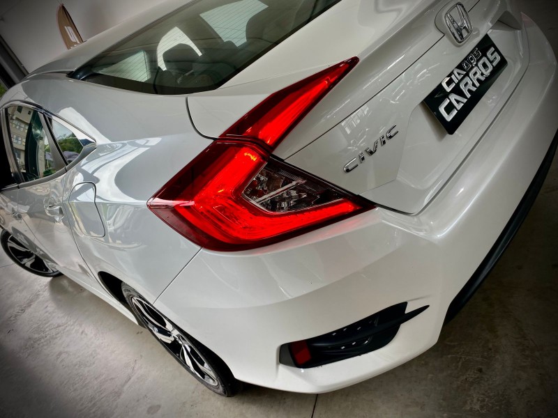 CIVIC 2.0 EXL 16V FLEX 4P AUTOMÁTICO - 2017 - LAJEADO