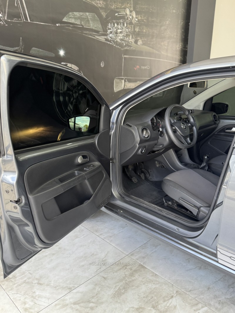 UP 1.0 TSI CONNECT 12V TOTAL FLEX 4P MANUAL - 2020 - CAXIAS DO SUL