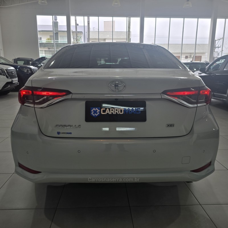 COROLLA 2.0 XEI 16V FLEX 4P AUTOMÁTICO - 2024 - SANTA CRUZ DO SUL