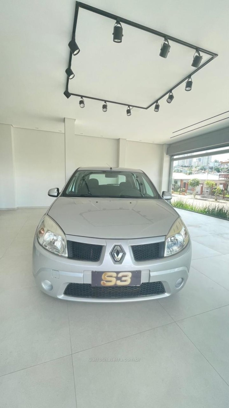SANDERO 1.0 EXPRESSION 12V FLEX 4P MANUAL - 2011 - CAXIAS DO SUL