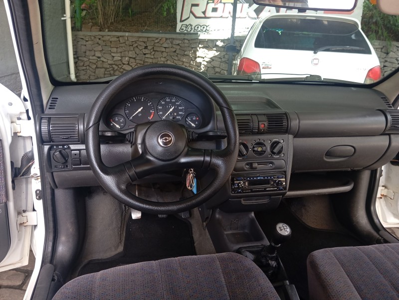CORSA 1.6 MPFI GL 8V GASOLINA 4P MANUAL - 1996 - CAXIAS DO SUL
