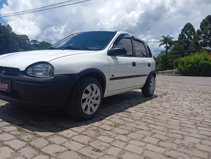 CORSA 1.6 MPFI GL 8V GASOLINA 4P MANUAL - 1996 - CAXIAS DO SUL