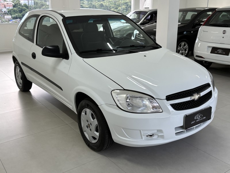 CELTA 1.0 MPFI LS 8V FLEX 2P MANUAL - 2013 - BENTO GONçALVES