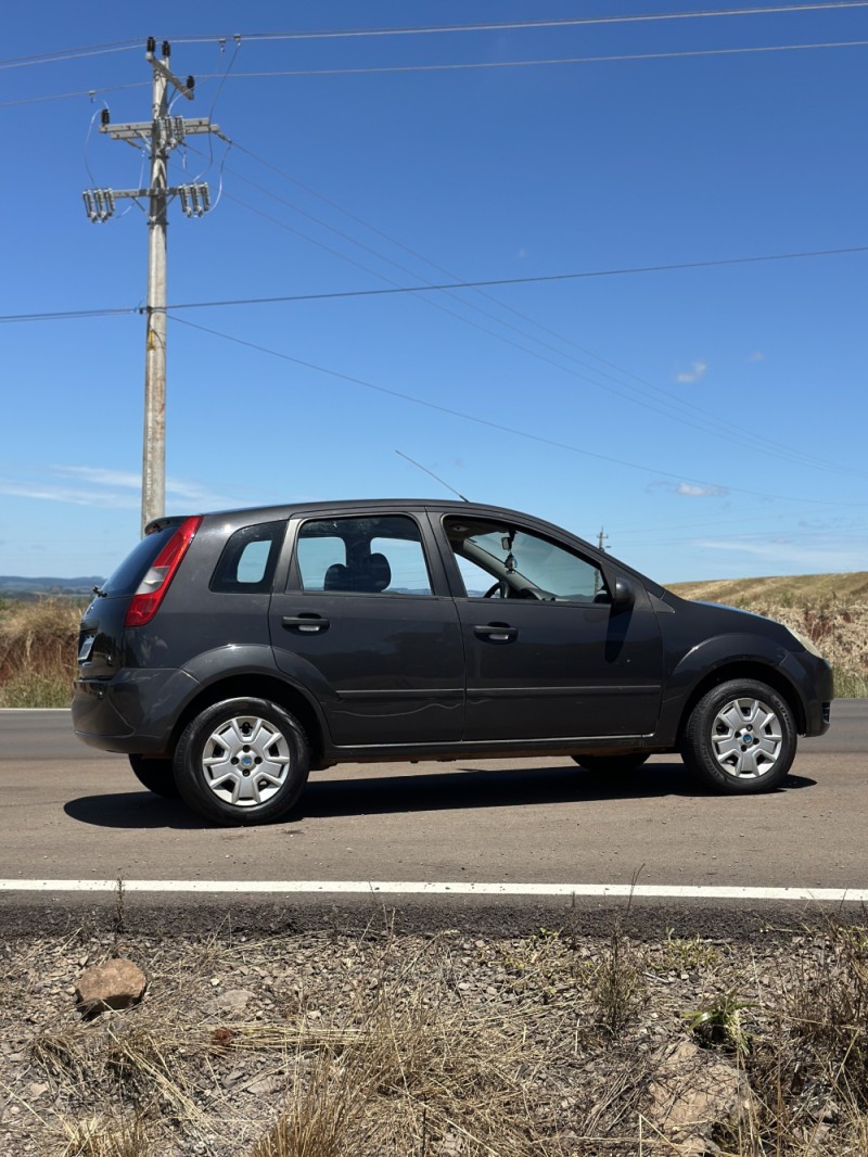 FIESTA 1.0 EDGE 8V GASOLINA 4P MANUAL - 2005 - CAXIAS DO SUL
