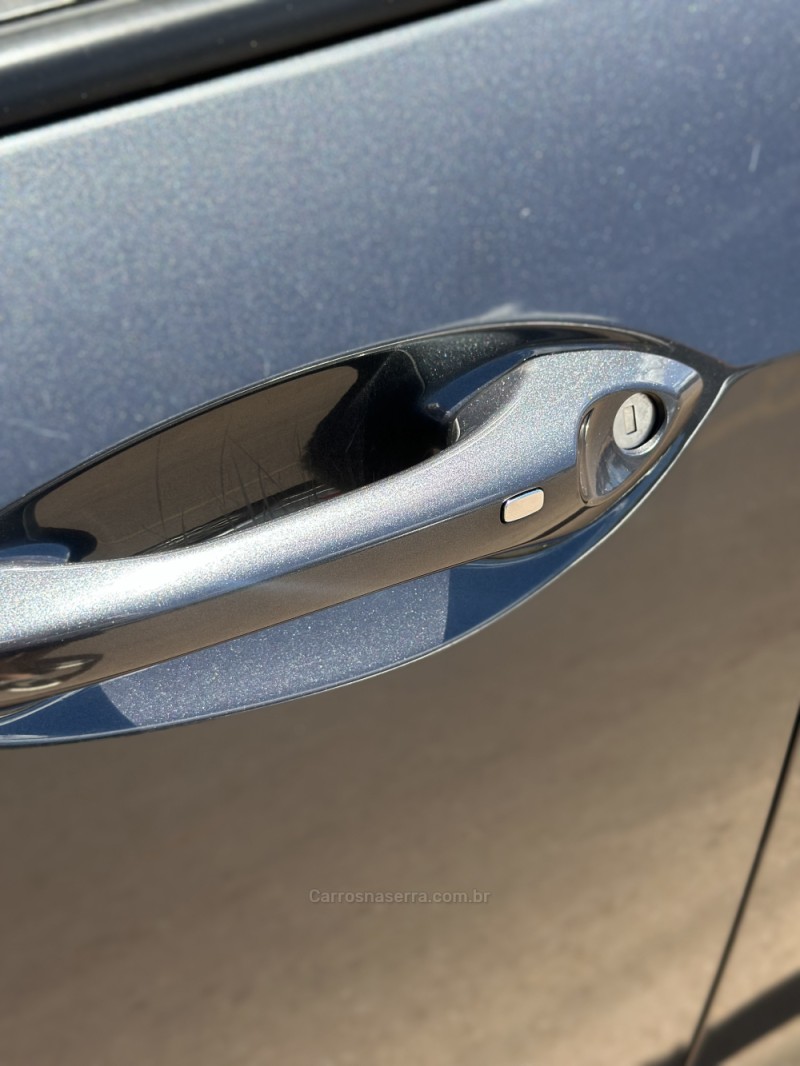 ONIX 1.0 LT 12V FLEX 4P MANUAL - 2024 - CAXIAS DO SUL