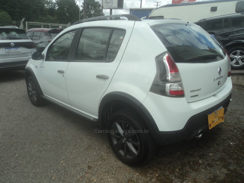 SANDERO 1.6 STEPWAY RIP CURL 8V FLEX 4P MANUAL - 2013 - FARROUPILHA