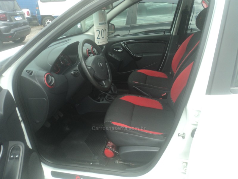 SANDERO 1.6 STEPWAY RIP CURL 8V FLEX 4P MANUAL - 2013 - FARROUPILHA