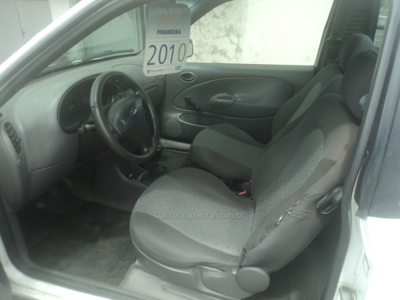 COURIER 1.6 L 8V FLEX MANUAL - 2010 - FARROUPILHA