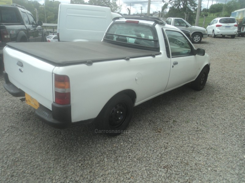 COURIER 1.6 L 8V FLEX MANUAL - 2010 - FARROUPILHA