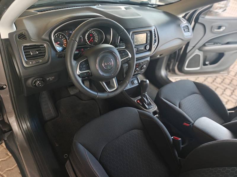 COMPASS 2.0 SPORT 4X2 16V GASOLINA 4P AUTOMÁTICO - 2017 - FARROUPILHA