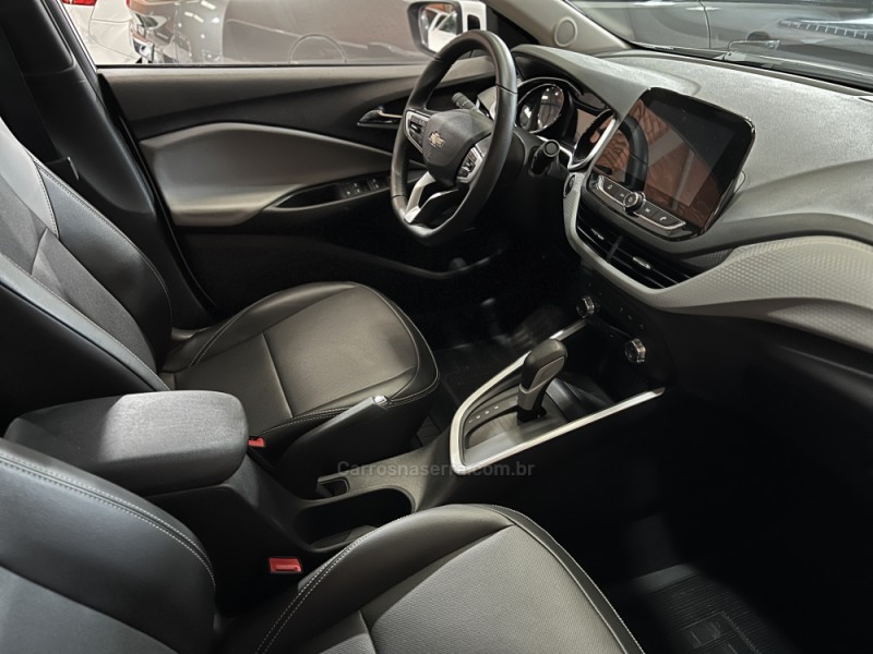 ONIX 1.0	PREMIER II PLUS 12V TURBO FLEX 4P AUTOMÁTICO - 2024 - BENTO GONçALVES