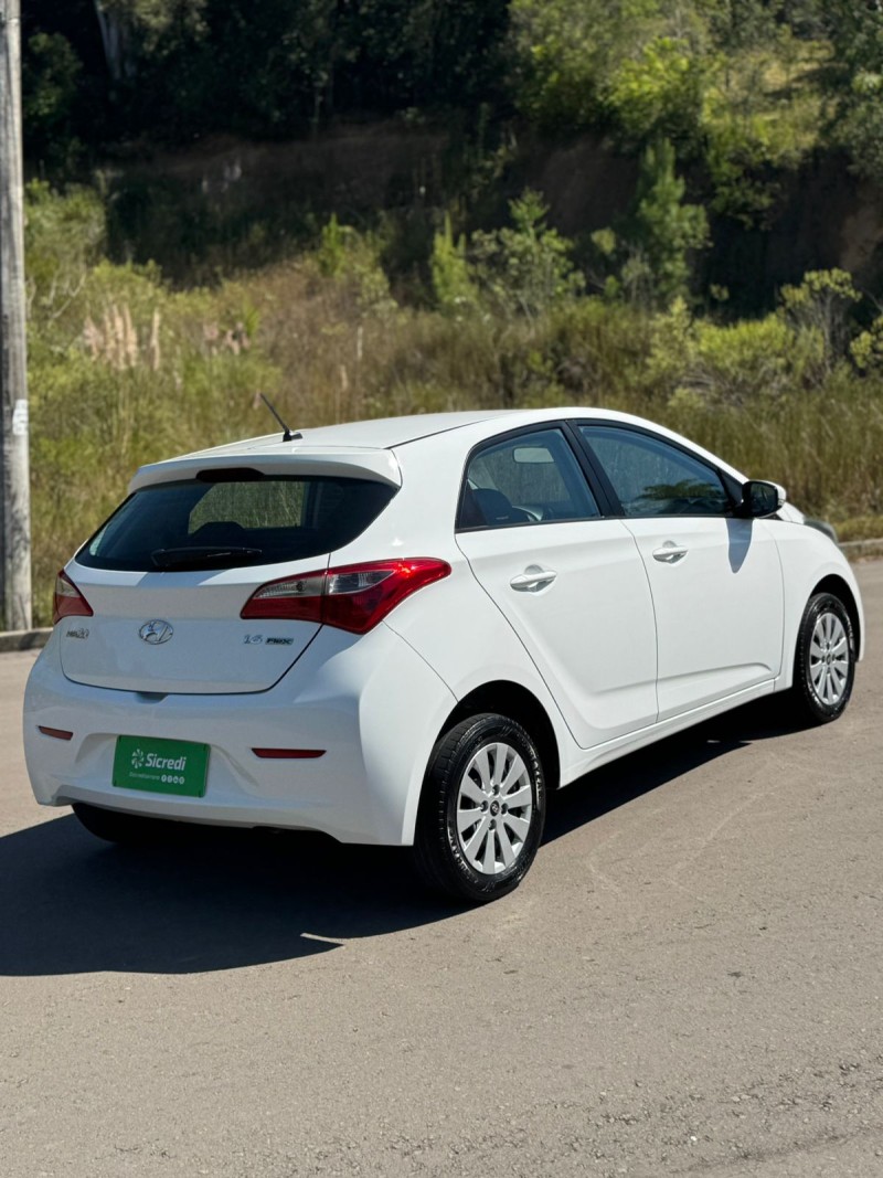 HB20 1.6 COMFORT 16V FLEX 4P MANUAL - 2015 - BENTO GONçALVES