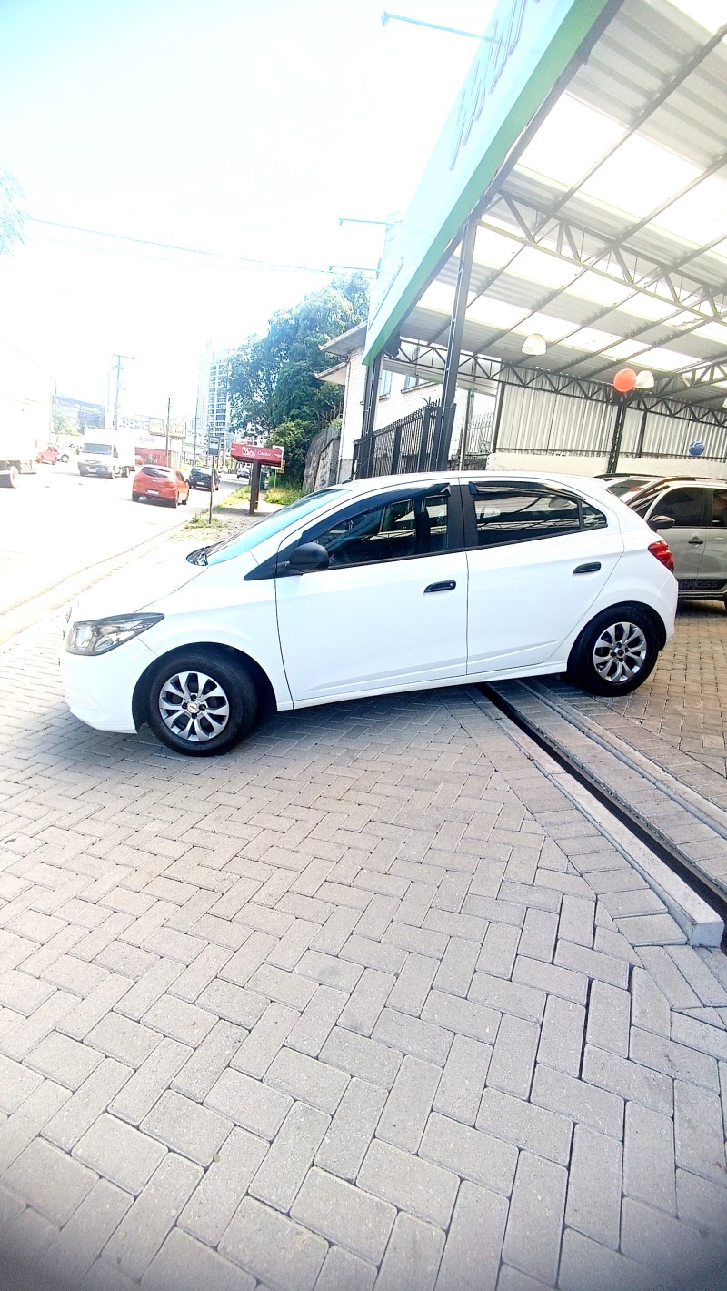 ONIX 1.0 JOY HATCH 8VFLEX 4P MANUAL - 2019 - CAXIAS DO SUL