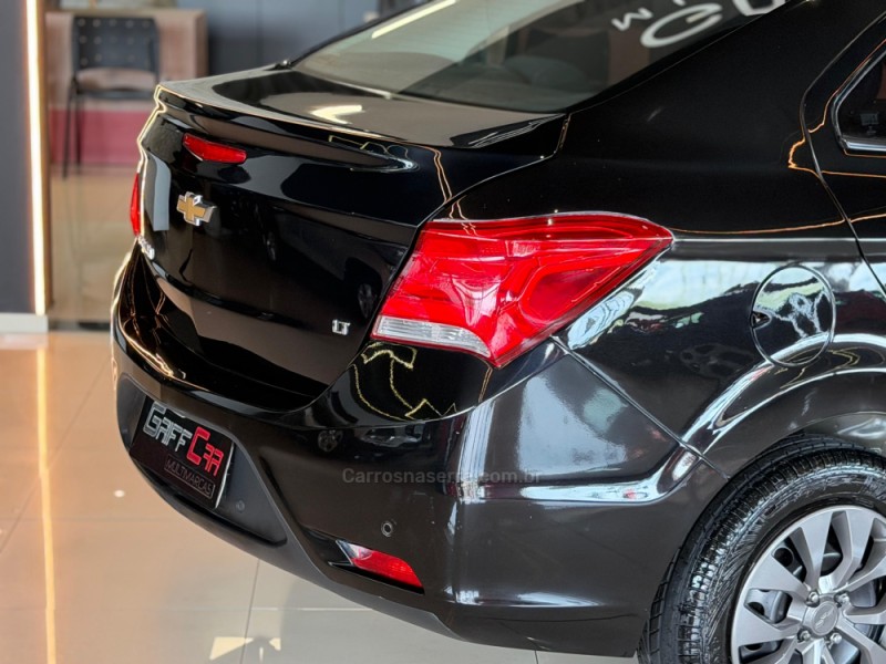 PRISMA 1.4 MPFI LT 8V FLEX 4P MANUAL - 2018 - DOIS IRMãOS