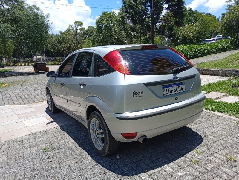 FOCUS 1.6 GL 8V FLEX 4P MANUAL - 2007 - FARROUPILHA