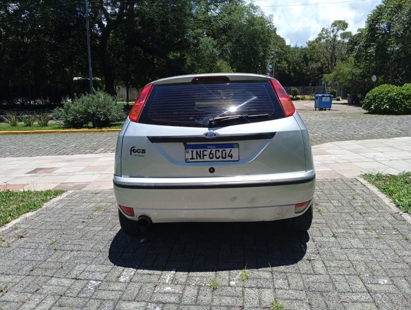 FOCUS 1.6 GL 8V FLEX 4P MANUAL - 2007 - FARROUPILHA