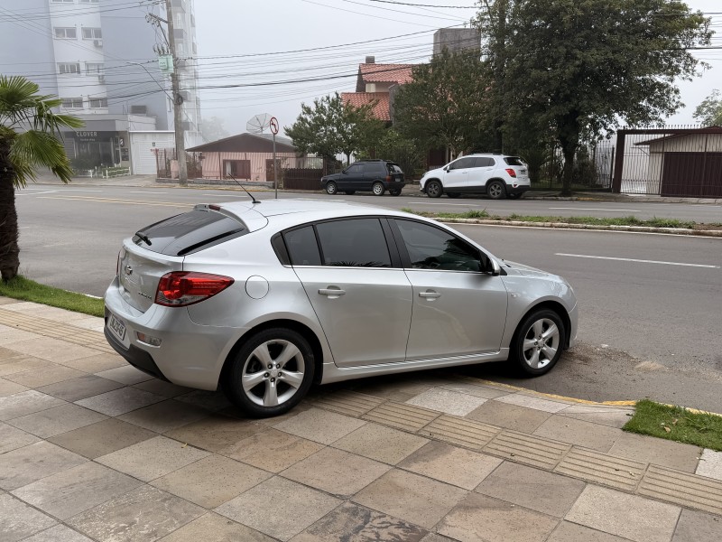 CRUZE 1.8 LT 16V FLEX 4P AUTOMÁTICO - 2014 - FARROUPILHA