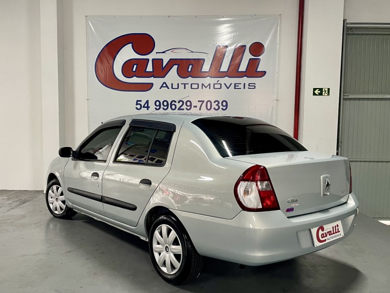 CLIO 1.0 AUTHENTIQUE SEDAN 16V FLEX 4P MANUAL - 2009 - CAXIAS DO SUL