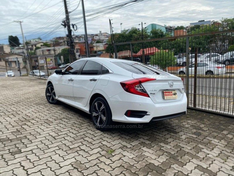 CIVIC 1.5 16V TOURING TURBO GASOLINA 4P AUTOMÁTICO - 2017 - CAXIAS DO SUL