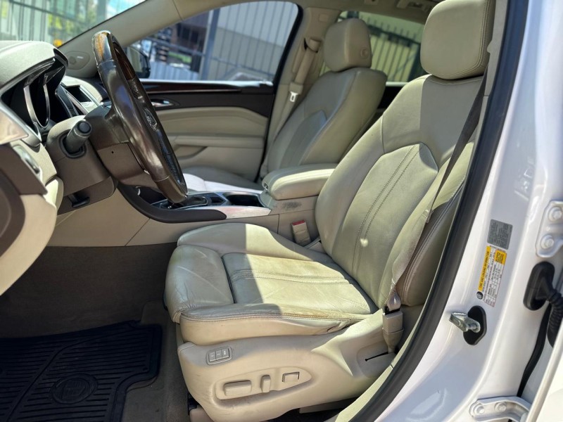 SRX 3.0 CROSSOVER AWD V6 GASOLINA 4P AUTOMÁTICO - 2011 - CAXIAS DO SUL