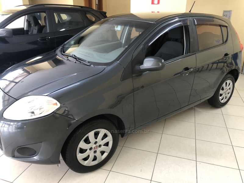 PALIO 1.0 MPI ATTRACTIVE ITÁLIA 8V FLEX 4P MANUAL - 2014 - FARROUPILHA