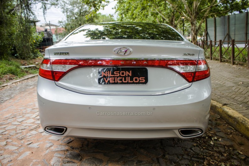 AZERA 3.0 MPFI GLS V6 24V GASOLINA 4P AUTOMÁTICO - 2013 - NOVO HAMBURGO