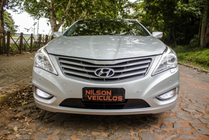 AZERA 3.0 MPFI GLS V6 24V GASOLINA 4P AUTOMÁTICO - 2013 - NOVO HAMBURGO