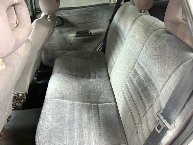 CORSA 1.6 MPFI GLS WAGON 16V GASOLINA 4P MANUAL - 1999 - CAXIAS DO SUL