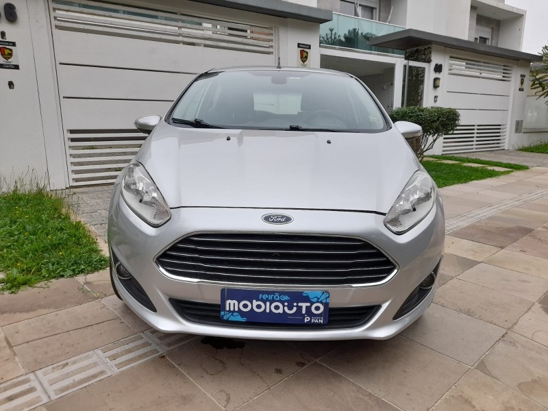 FIESTA 1.6 TITANIUM PLUS HATCH 16V FLEX 4P AUTOMÁTICO - 2014 - FARROUPILHA