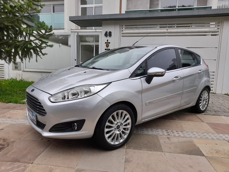 fiesta 1.6 titanium plus hatch 16v flex 4p automatico 2014 farroupilha