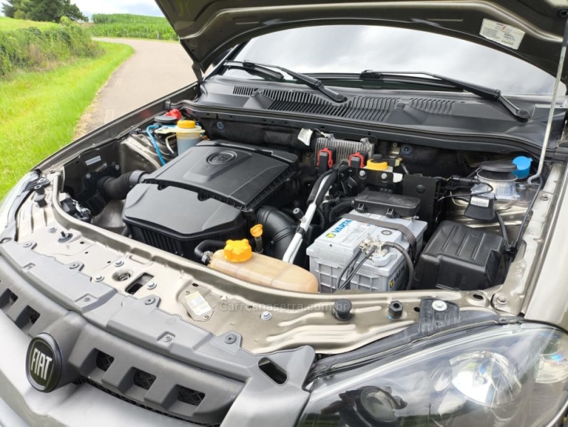 PALIO 1.8 MPI ADVENTURE WEEKEND 16V FLEX 4P MANUAL - 2016 - CAXIAS DO SUL