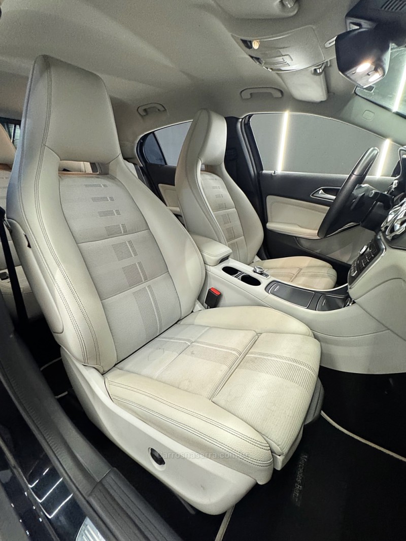 GLA 200 1.6 CGI ADVANCE 16V TURBO GASOLINA 4P AUTOMÁTICO - 2020 - PASSO FUNDO