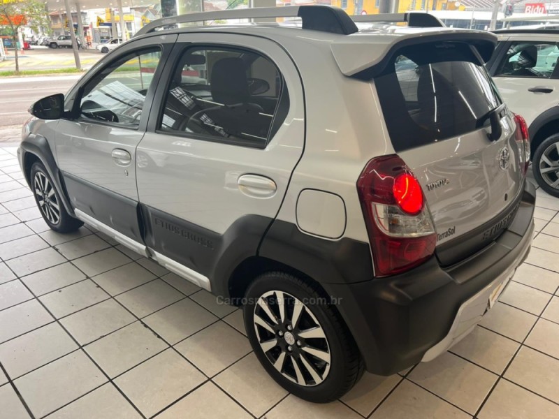ETIOS CROSS 1.5 16V FLEX 4P MANUAL - 2016 - CAXIAS DO SUL