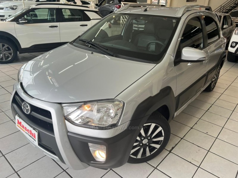 etios cross 1.5 16v flex 4p manual 2016 caxias do sul
