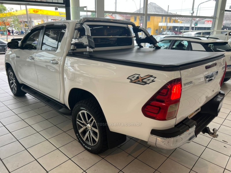 HILUX 2.8 SRX PLUS 4X4 CD TURBO DIESEL 4P AUTOMÁTICO - 2018 - CAXIAS DO SUL