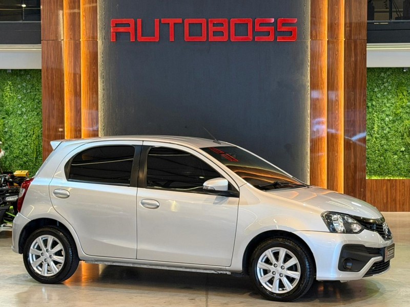 ETIOS 1.5 X PLUS 16V FLEX 4P MANUAL - 2019 - NOVO HAMBURGO