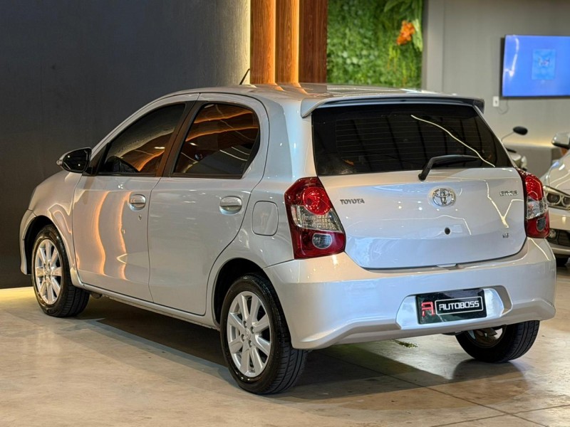 ETIOS 1.5 X PLUS 16V FLEX 4P MANUAL - 2019 - NOVO HAMBURGO