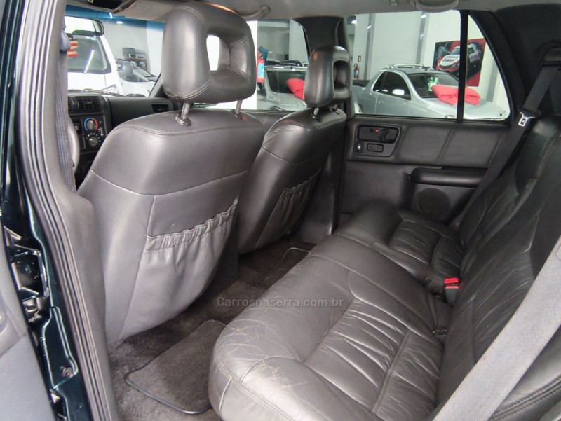 BLAZER 4.3 SFI DLX EXECUTIVE 4X4 V6 12V GASOLINA 4P AUTOMÁTICO - 1998 - CAXIAS DO SUL