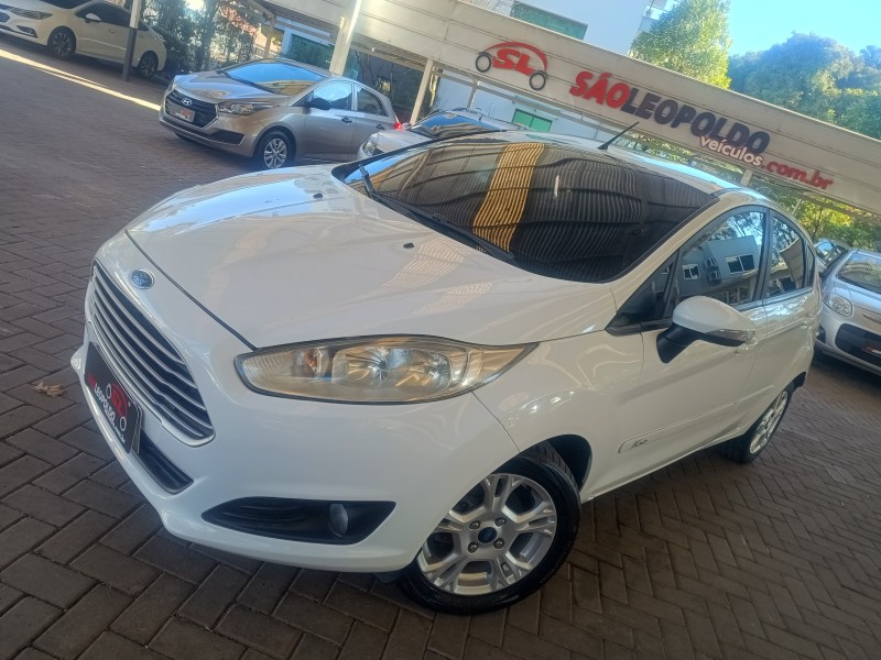 FIESTA 1.5 SE HATCH 16V FLEX 4P MANUAL - 2014 - CAXIAS DO SUL