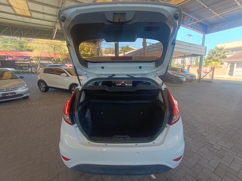 FIESTA 1.5 SE HATCH 16V FLEX 4P MANUAL - 2014 - CAXIAS DO SUL